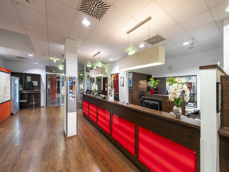 PLAZA INN Amedia Wien - Lobi