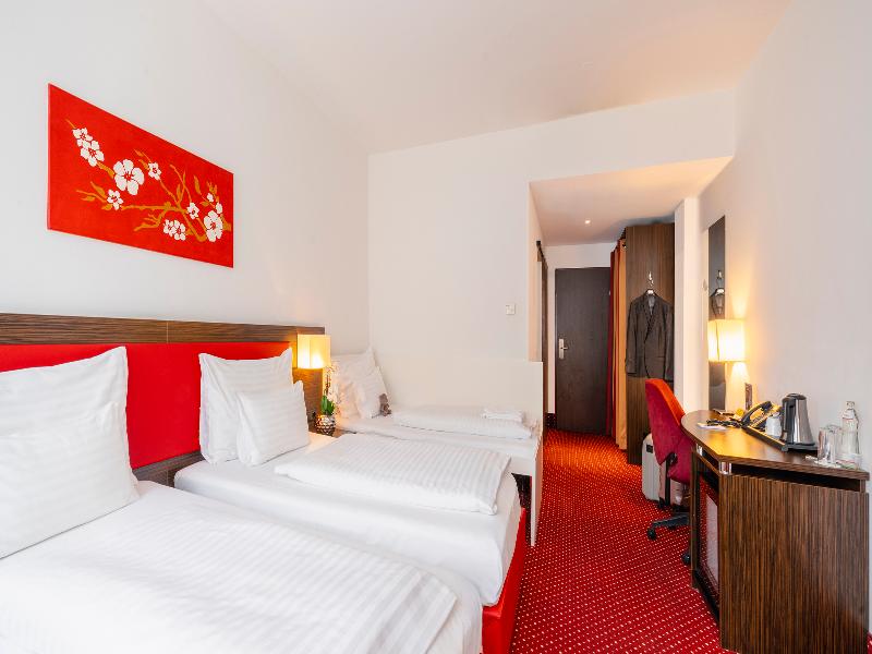 PLAZA INN Amedia Wien - Oda