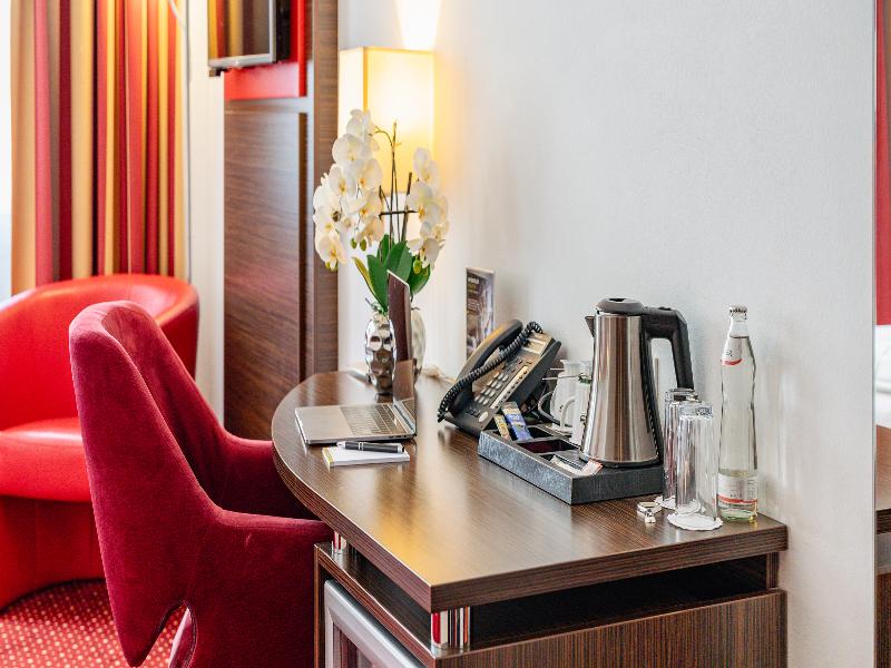 PLAZA INN Amedia Wien - Oda