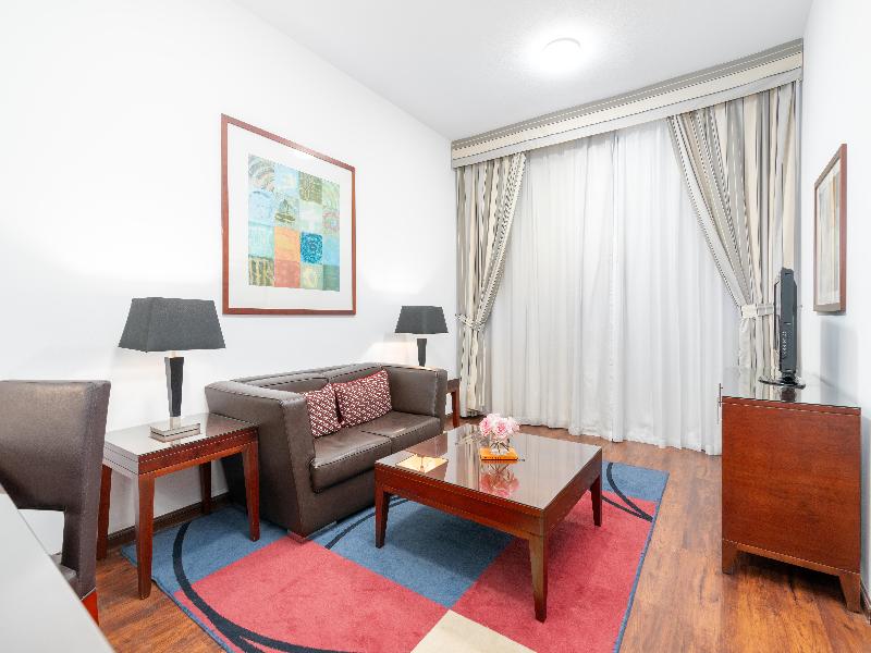 Golden Sands Hotel & Residences - Oda