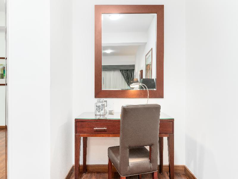 Golden Sands Hotel & Residences - Oda