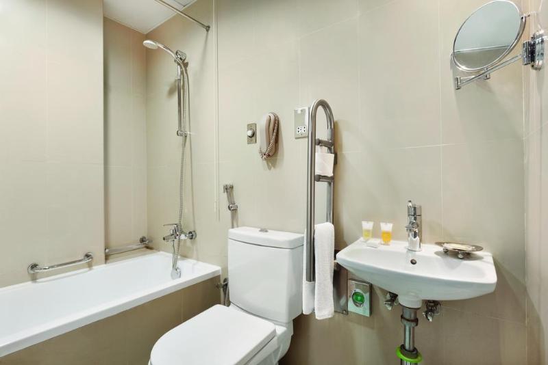 Golden Sands Hotel & Residences - Oda