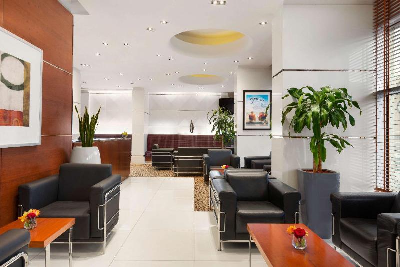 Golden Sands Hotel & Residences - Restoran