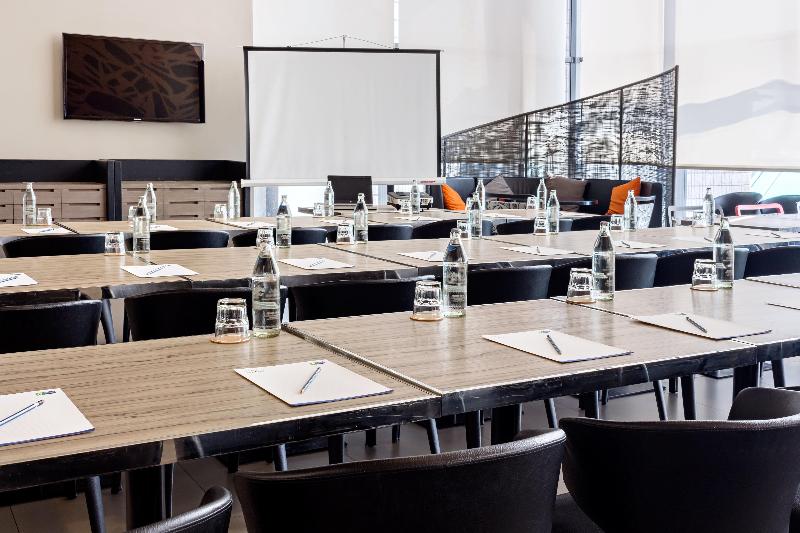 Holiday Inn Express Bangkok Siam - Toplantı