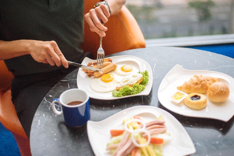 Holiday Inn Express Bangkok Siam - Restoran