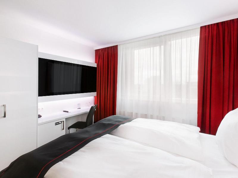 DORMERO Hotel Hannover-Langenhagen Airport - Genel