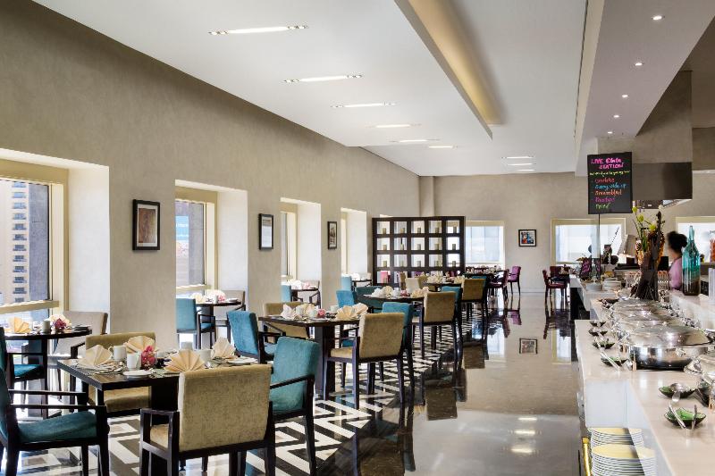 The Tower Plaza Hotel - Genel
