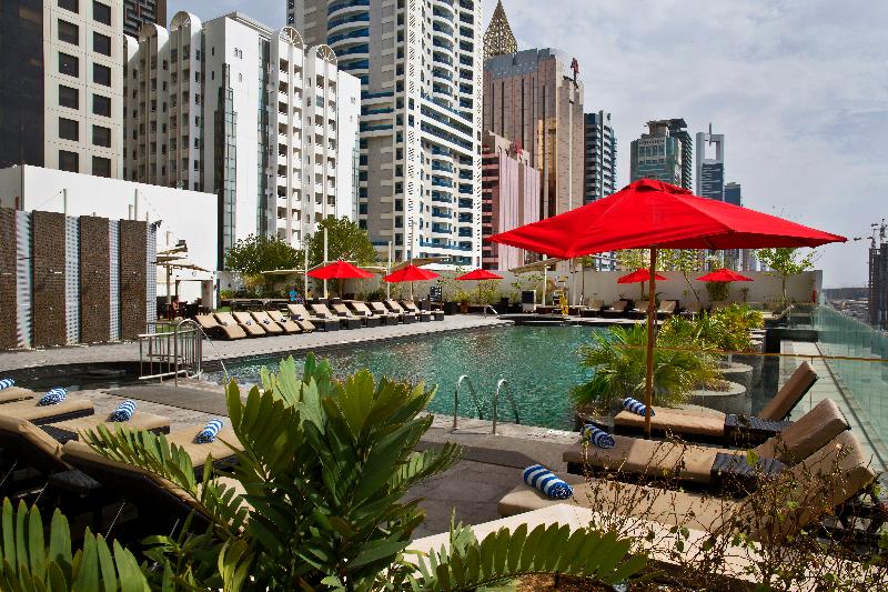 The Tower Plaza Hotel - Havuz