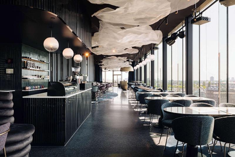 DoubleTree by Hilton Amsterdam Centraal Station - Bar
