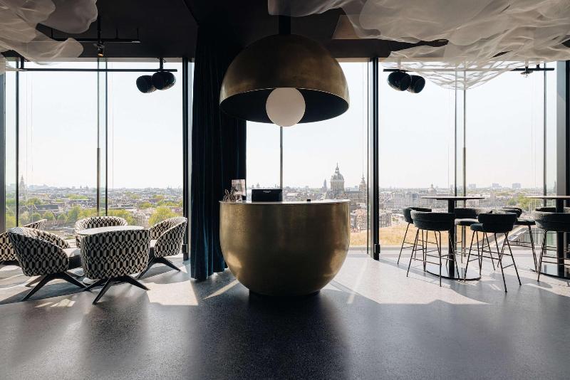 DoubleTree by Hilton Amsterdam Centraal Station - Bar
