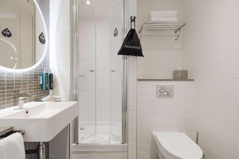 DoubleTree by Hilton Amsterdam Centraal Station - Oda