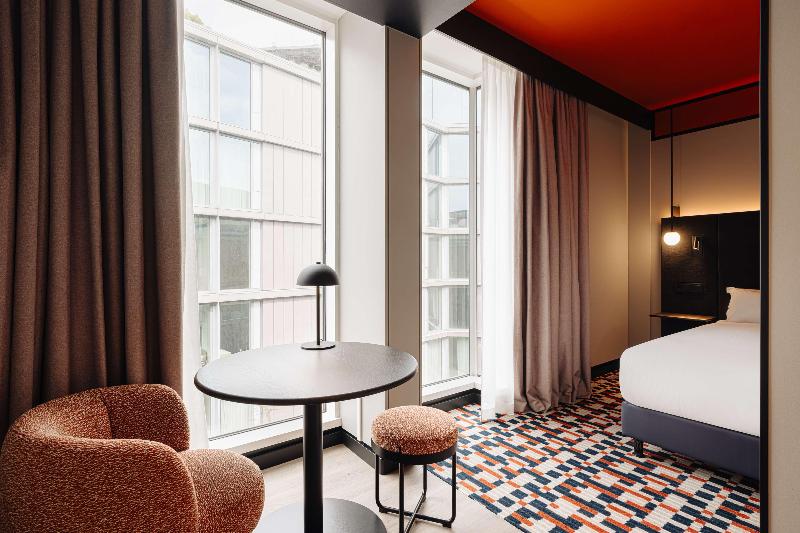 DoubleTree by Hilton Amsterdam Centraal Station - Oda