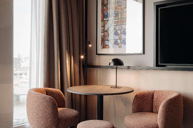 DoubleTree by Hilton Amsterdam Centraal Station - Oda