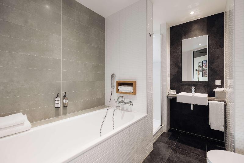 DoubleTree by Hilton Amsterdam Centraal Station - Oda