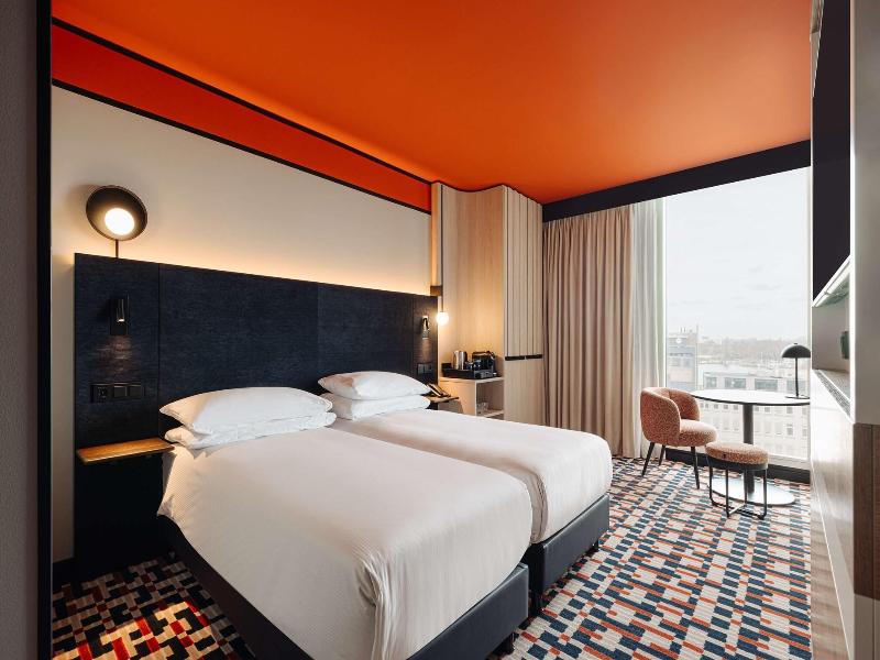 DoubleTree by Hilton Amsterdam Centraal Station - Oda