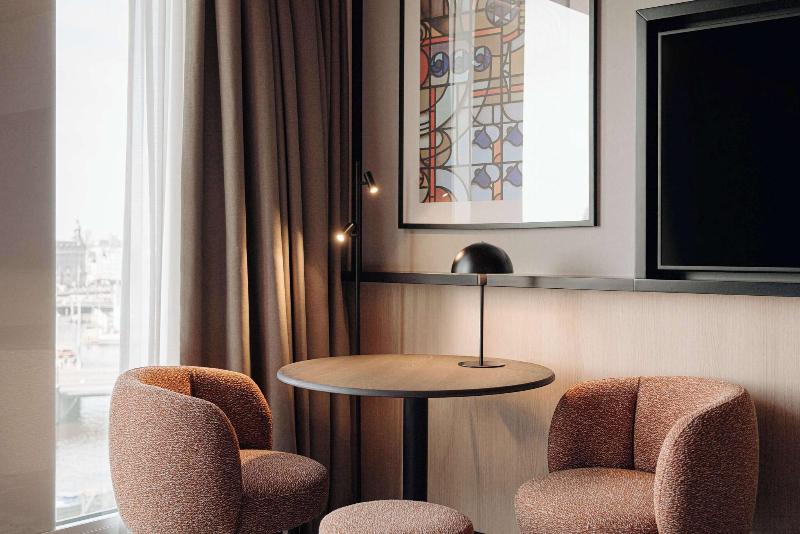 DoubleTree by Hilton Amsterdam Centraal Station - Oda