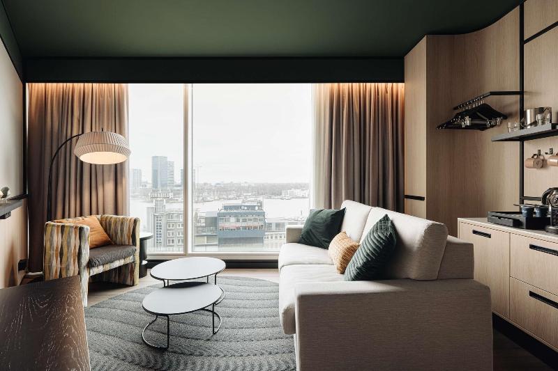 DoubleTree by Hilton Amsterdam Centraal Station - Oda