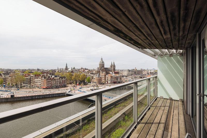 DoubleTree by Hilton Amsterdam Centraal Station - Oda