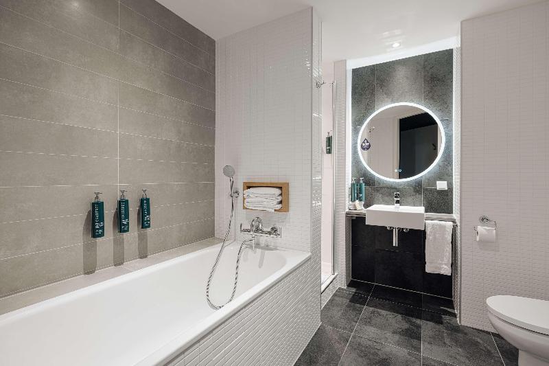 DoubleTree by Hilton Amsterdam Centraal Station - Oda