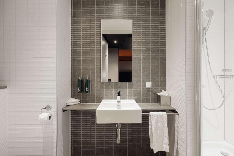 DoubleTree by Hilton Amsterdam Centraal Station - Oda