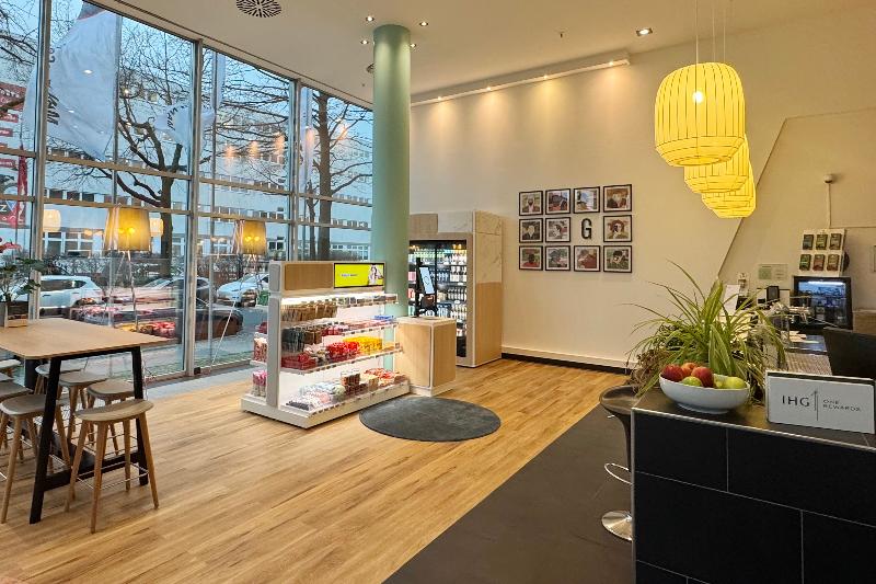 Garner Hotel Berlin - Spandau - Lobi
