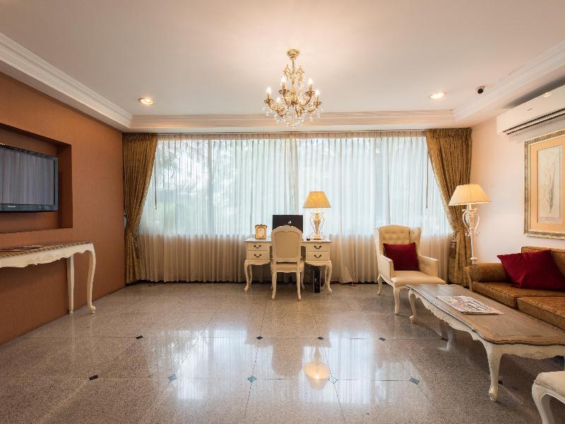 Romance Hotel Bangna - Lobi