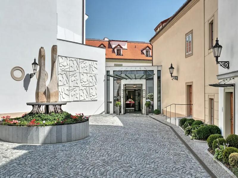 Augustine Hotel Prague - Genel