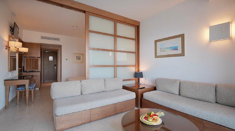 Sunrise Pearl Hotel & Spa - Oda