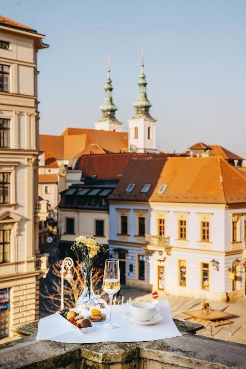 Grand Palace Brno - Genel