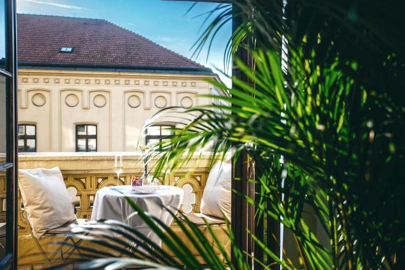Grand Palace Brno - Genel