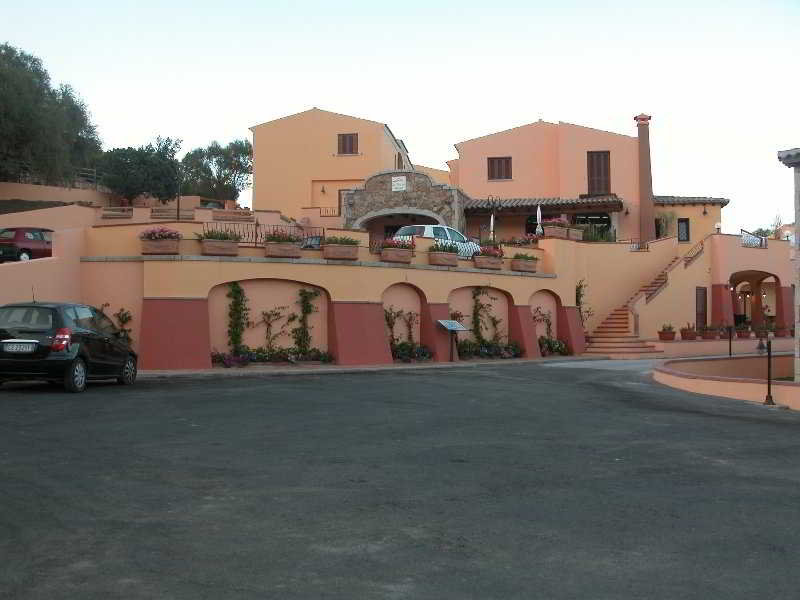 Residence Li Troni - Genel