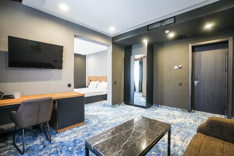 Hotel Splendid Tbilisi - Oda