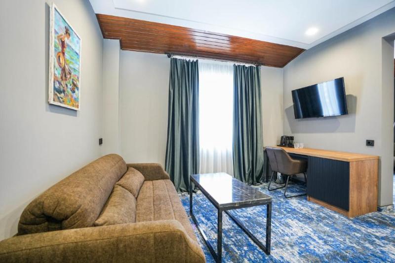 Hotel Splendid Tbilisi - Oda