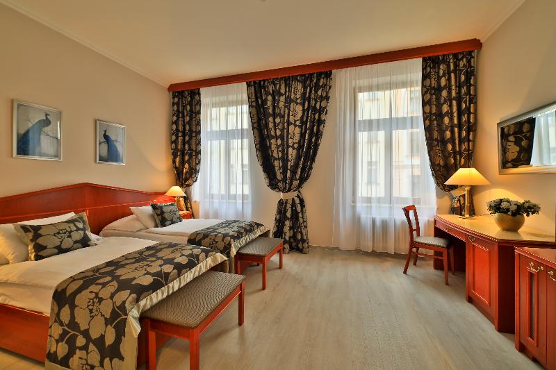 Carlton Hotel Prague - Oda
