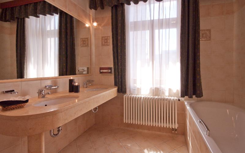 Carlton Hotel Prague - Oda