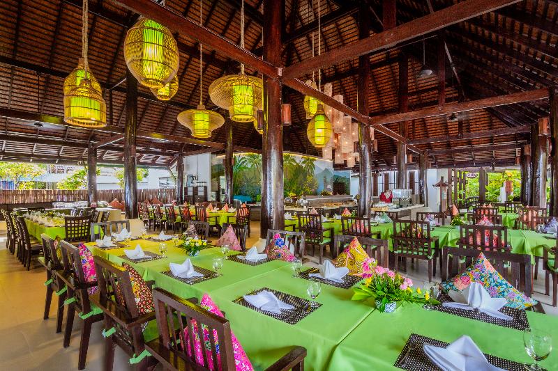 Chaweng Garden Beach Resort - Restoran