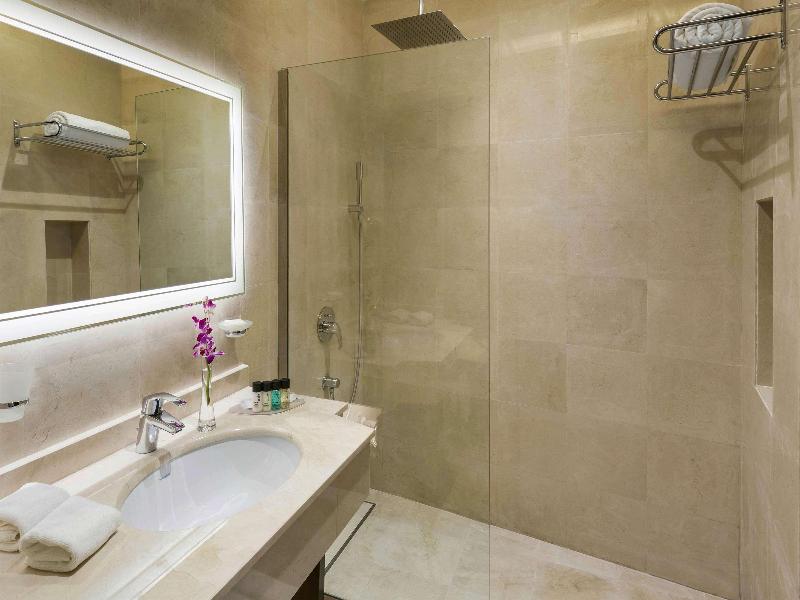 Movenpick Hotel Qassim - Oda