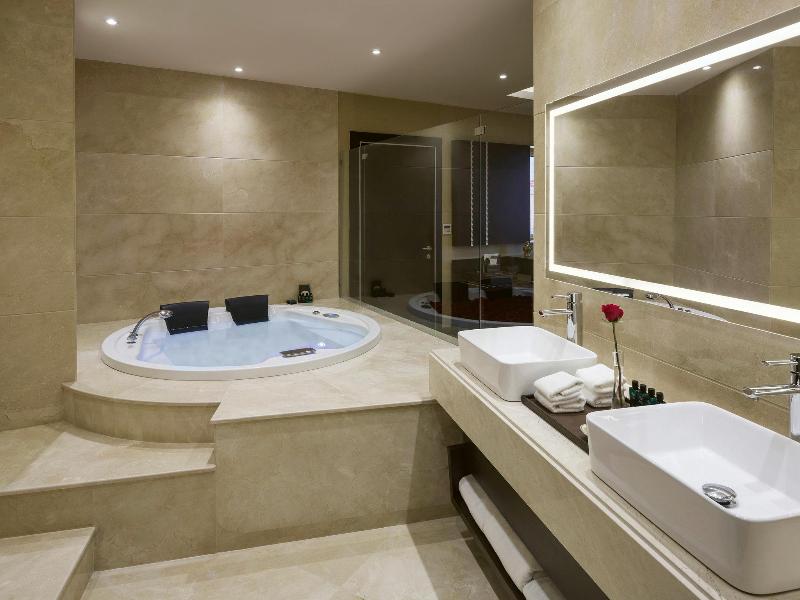 Movenpick Hotel Qassim - Oda