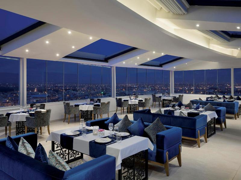 Movenpick Hotel Qassim - Restoran
