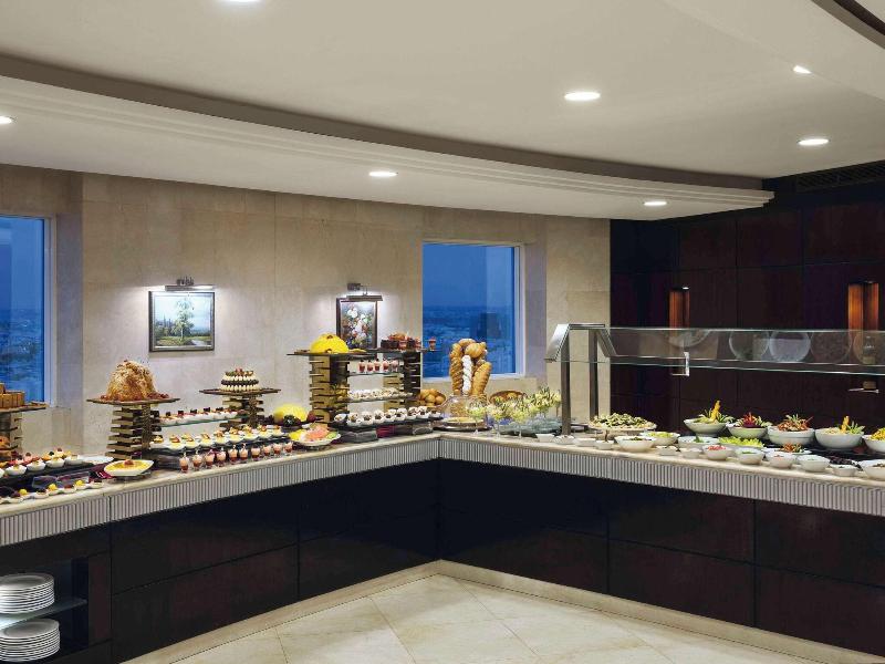 Movenpick Hotel Qassim - Restoran