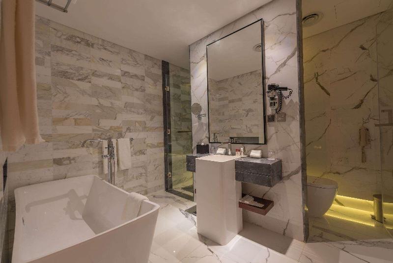 Ramada Hotel & Suites Al Qassim - Oda