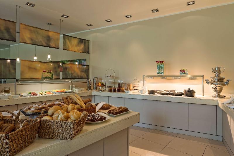 Park Inn By Radisson Linz - Restoran
