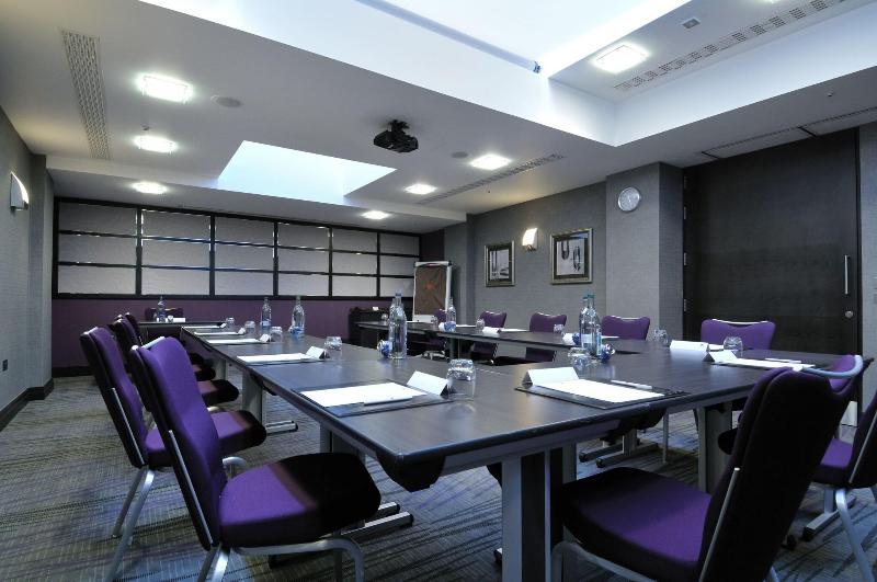 Doubletree by Hilton London WestEnd - Toplantı