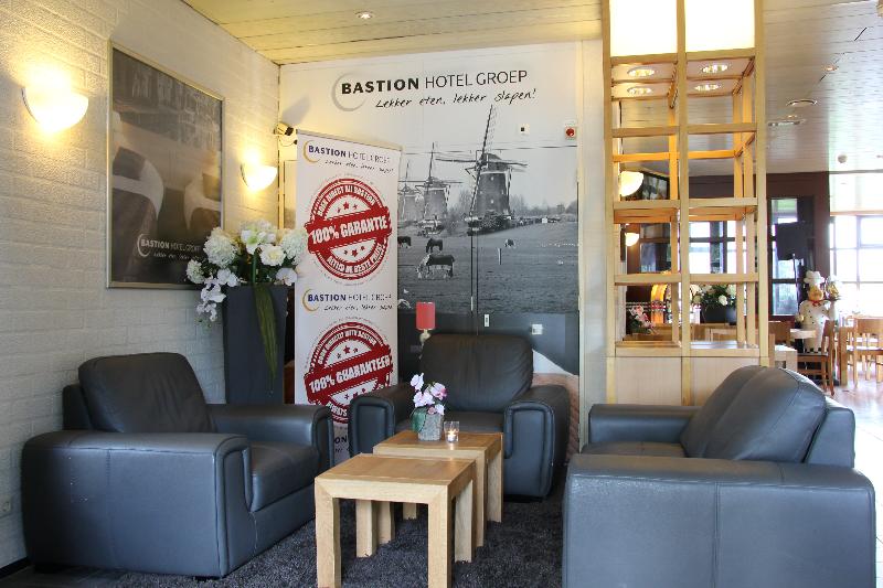 Bastion Hotel Nijmegen - Lobi