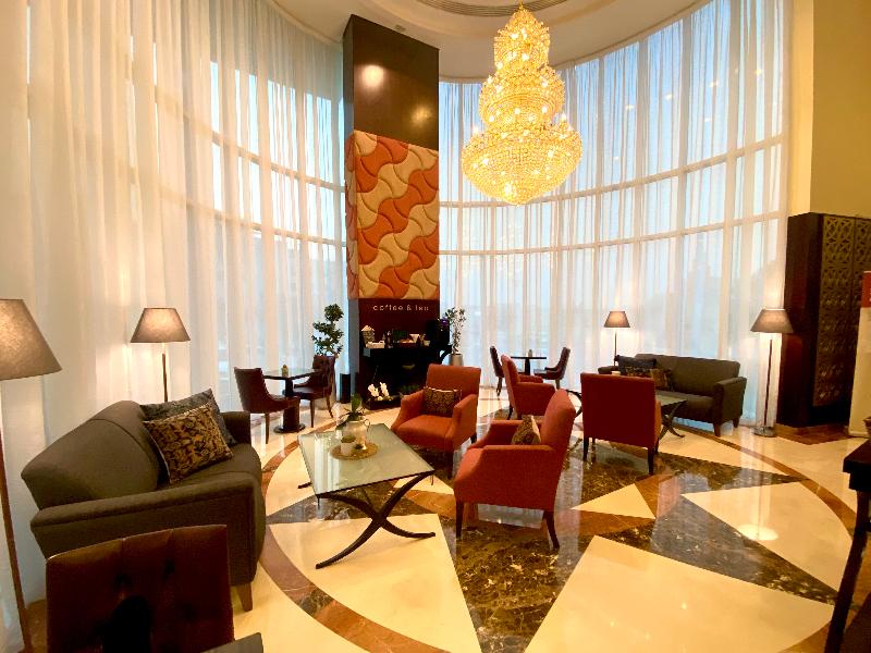 Kingsgate Hotel Doha by Millennium Hotels - Lobi