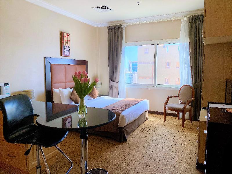 Kingsgate Hotel Doha by Millennium Hotels - Oda