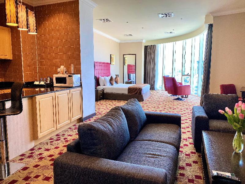 Kingsgate Hotel Doha by Millennium Hotels - Oda