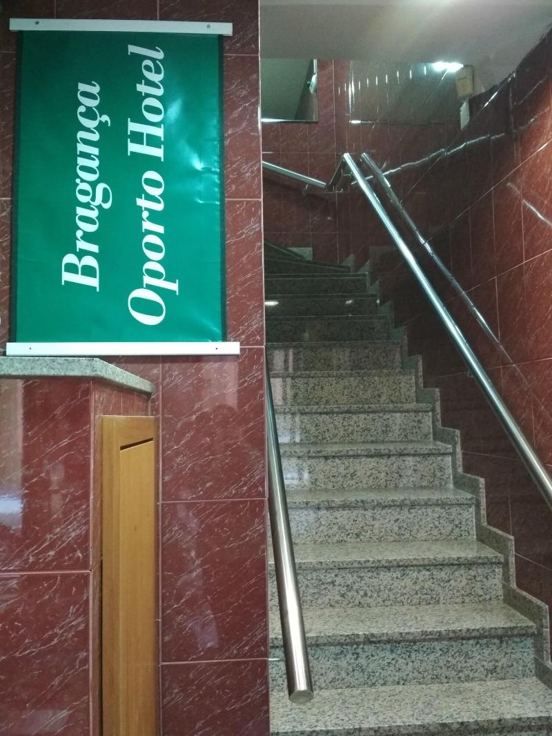 Braganca Oporto Hotel - Lobi