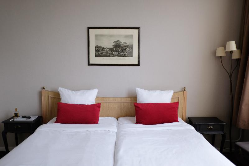 Two Brothers Noordwijk Beach Hotel - Oda