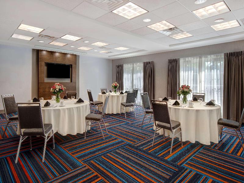 Hampton Inn & Suites Yonkers - Toplantı